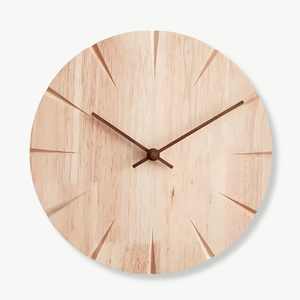 Väggklocka av trä