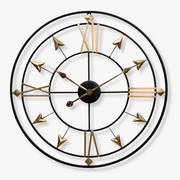 Designer väggklocka i metall