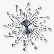 Designad väggklocka för vardagsrum