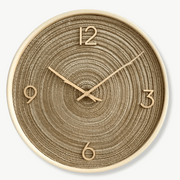 tyst väggklocka i trä